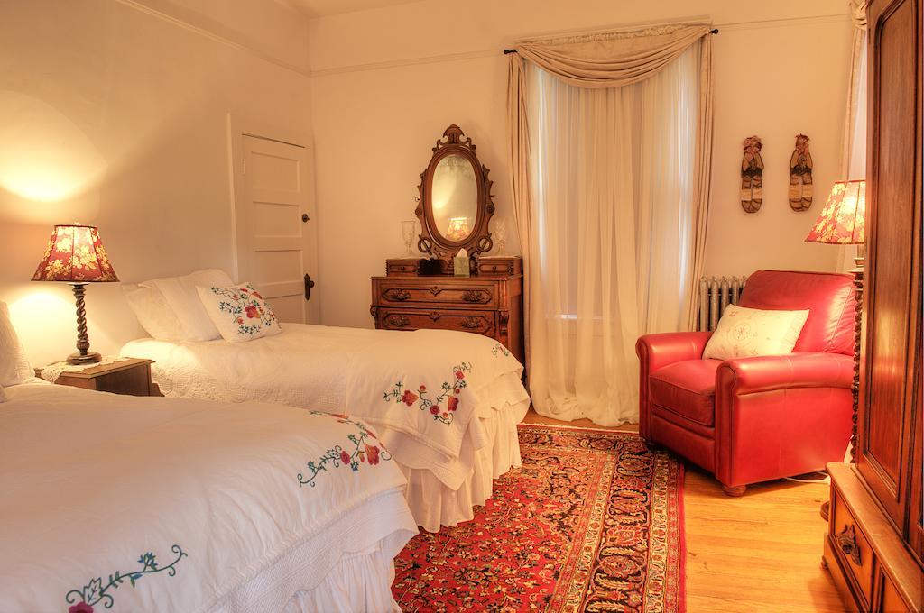 The Jackie O' House Bed And Breakfast Columbus Eksteriør bilde